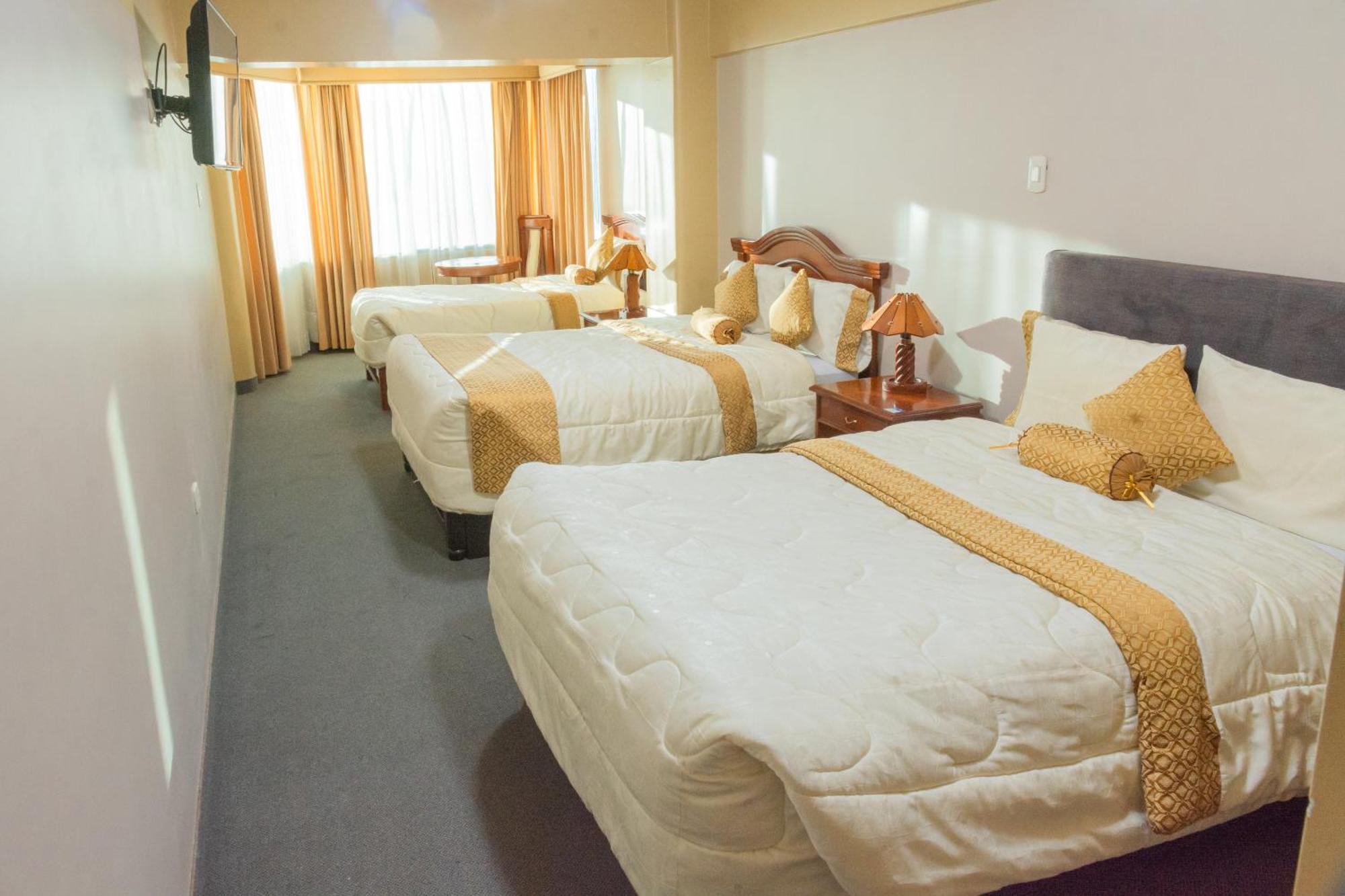 חוארז Hotel La Joya מראה חיצוני תמונה