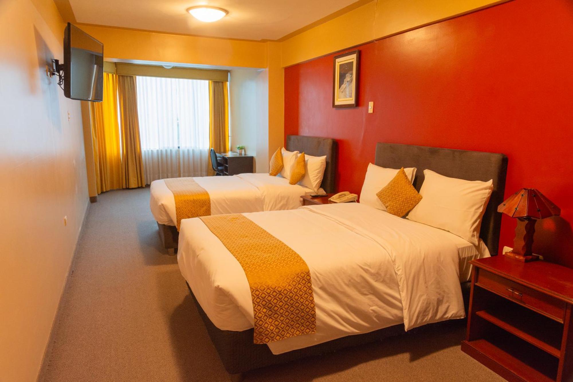 חוארז Hotel La Joya מראה חיצוני תמונה