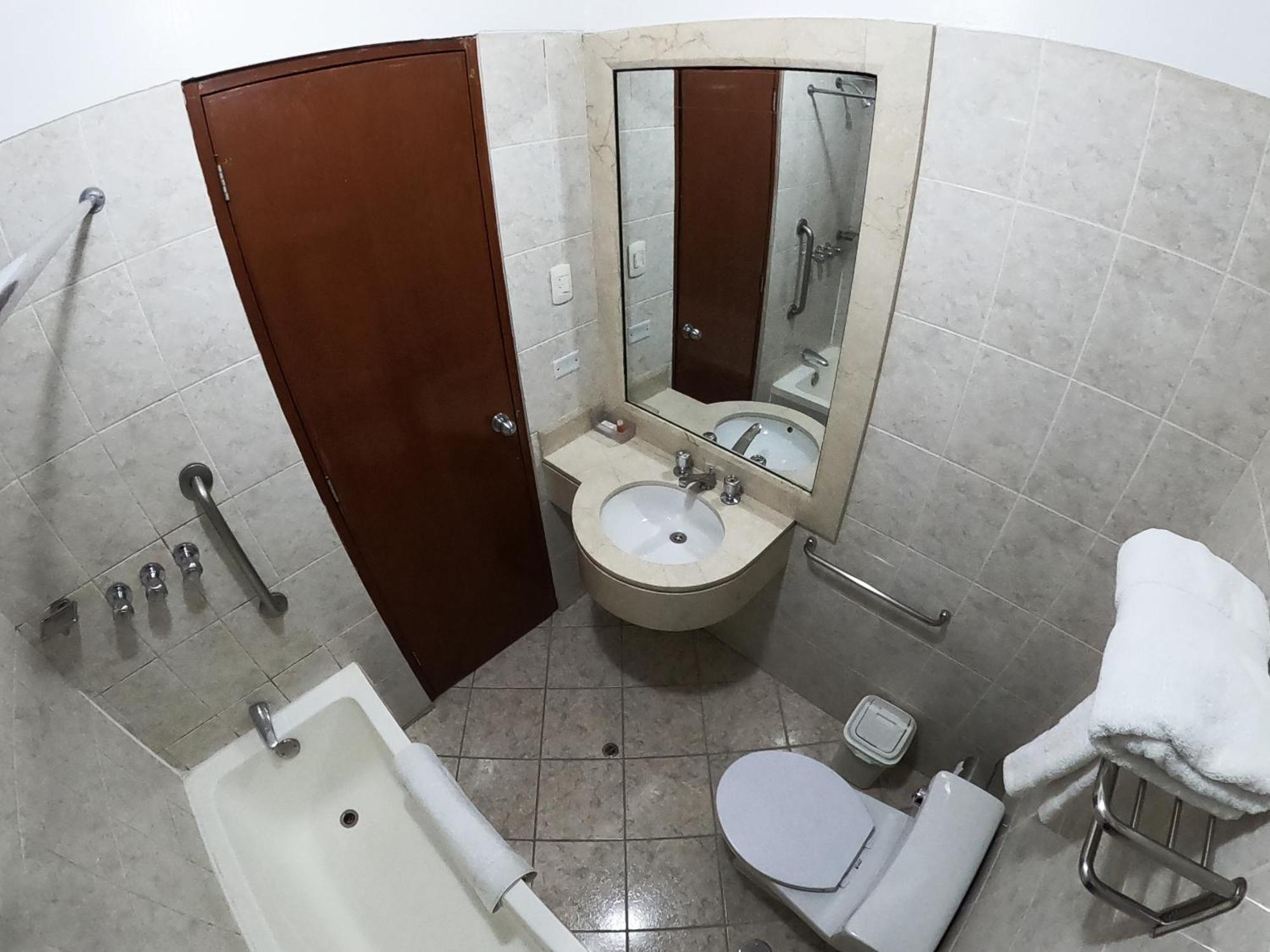 חוארז Hotel La Joya מראה חיצוני תמונה